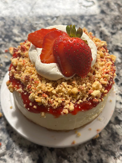 Strawberry Crumble Cheesecake
